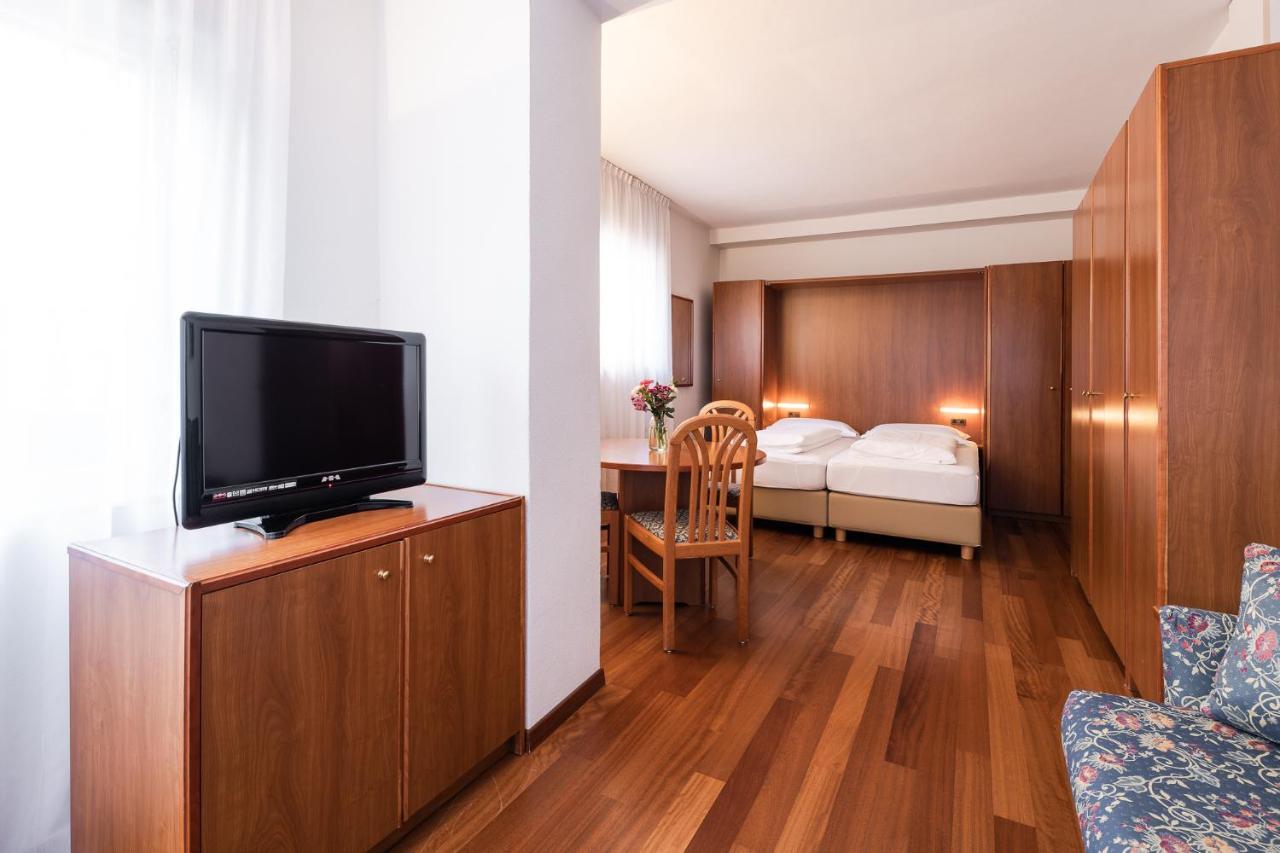 Residence Desiree Classic & Design Μεράνο Εξωτερικό φωτογραφία